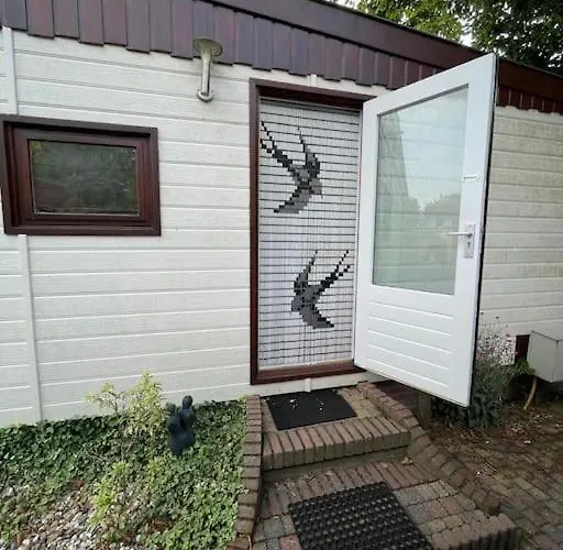 Alpehytte Tiny House Met Tuin En 2 Fietsen In Op De Veluwe Putten