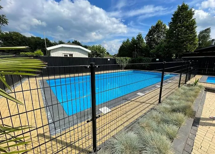 Tiny House Met Tuin En 2 Fietsen In Op De Veluwe