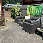 Tiny House Met Tuin En 2 Fietsen In Op De Veluwe シャレー *