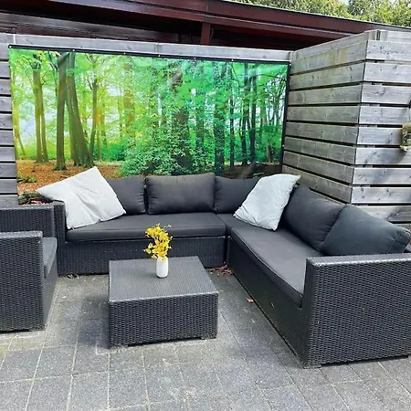 Tiny House Met Tuin En 2 Fietsen In Op De Veluwe