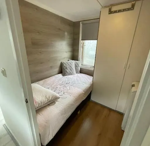 Tiny House Met Tuin En 2 Fietsen In Op De Veluwe Putten